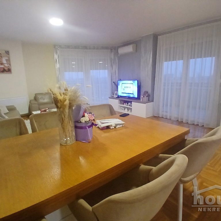 Stan Prodaja Novi Sad  92 m2