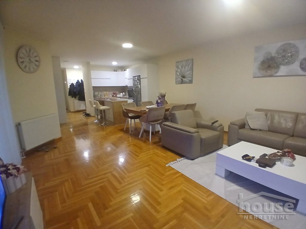 Stan Prodaja Novi Sad  92 m2