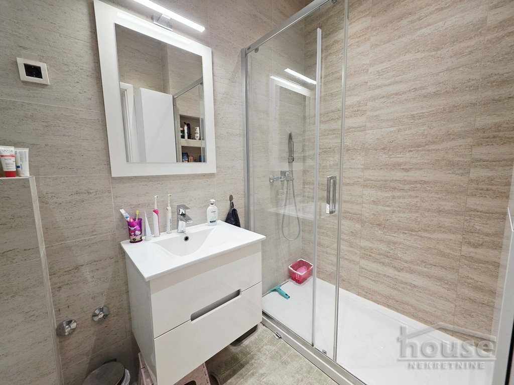 stanovi-4-re-nova-detelinara-1102620-5pmhq Četvorosoban stan na prodaju, Nova Detelinara, Novi Sad, 97m², 303.800 €