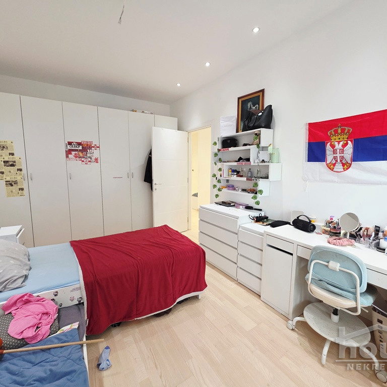 Četvorosoban stan na prodaju, Nova Detelinara, Novi Sad, 97m², 303.800 €