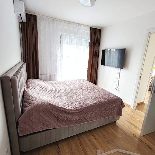 Četvorosoban stan na prodaju, Petrovaradin, Novi Sad, 107m², 239.500 €