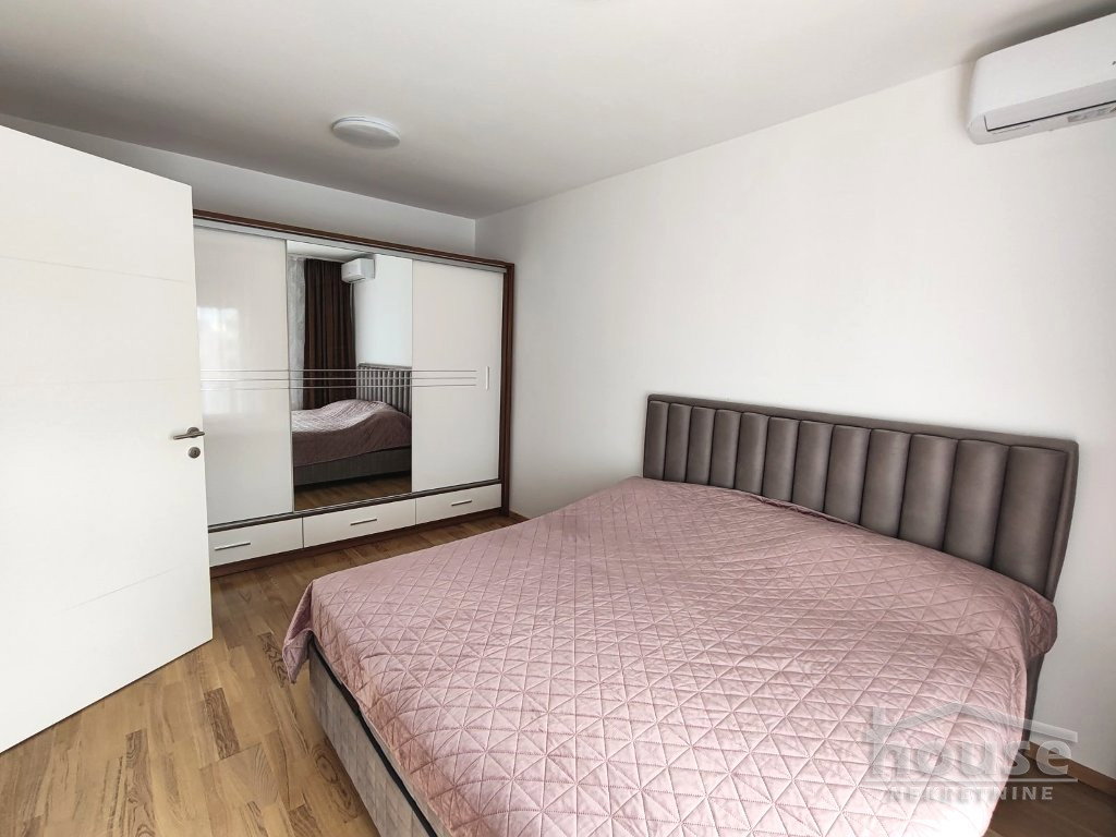 stanovi-4-re-petrovaradin-1102494-lirnu Četvorosoban stan na prodaju, Petrovaradin, Novi Sad, 107m², 239.500 €
