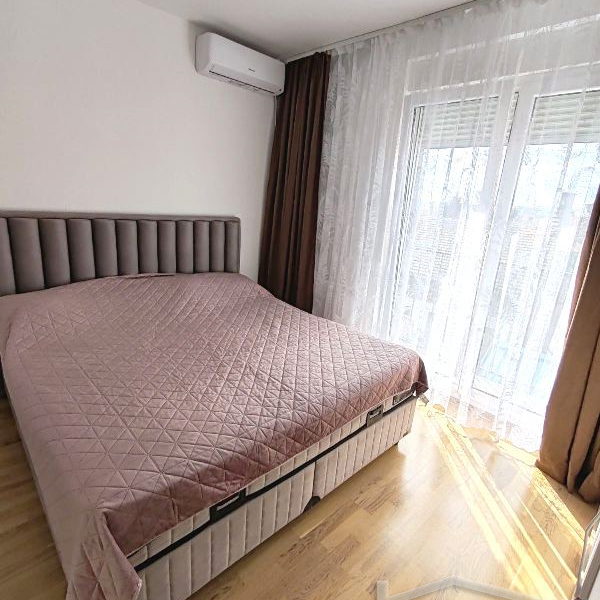 Četvorosoban stan na prodaju, Petrovaradin, Novi Sad, 107m², 239.500 €