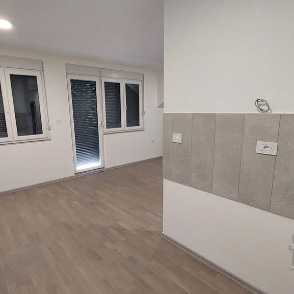 Stan Prodaja Novi Sad  78 m2