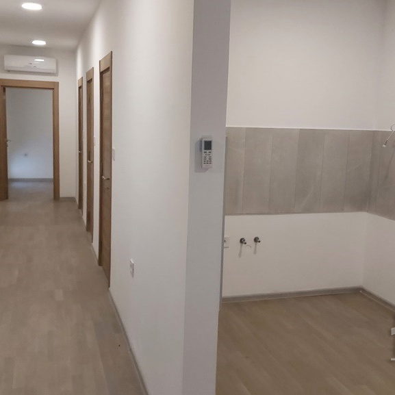 Stan Prodaja Novi Sad  78 m2