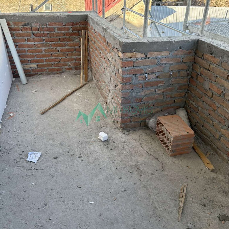 Četvorosoban stan na prodaju, Salajka, Novi Sad, 108m², 1. sprat, 342.390 €