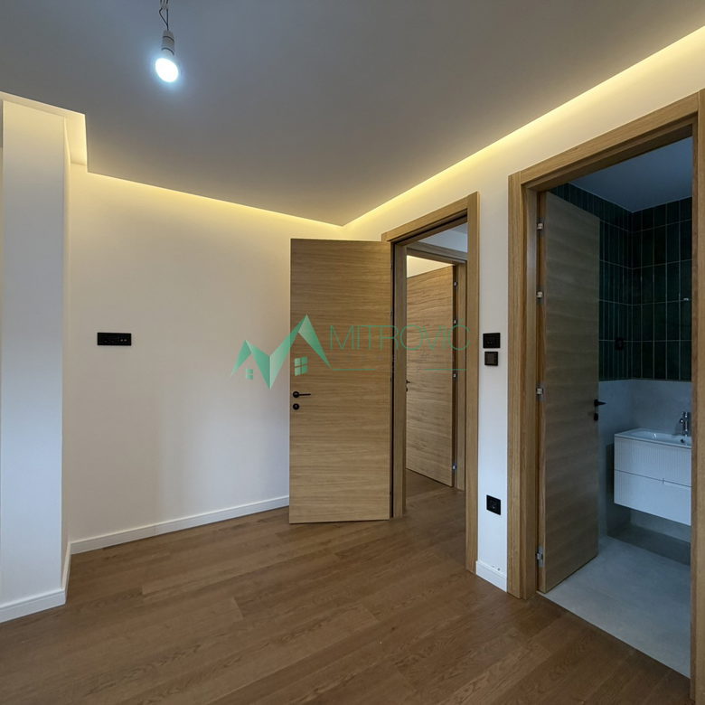 Četvorosoban stan na prodaju, Telep, Novi Sad, 116m², 360.000 €