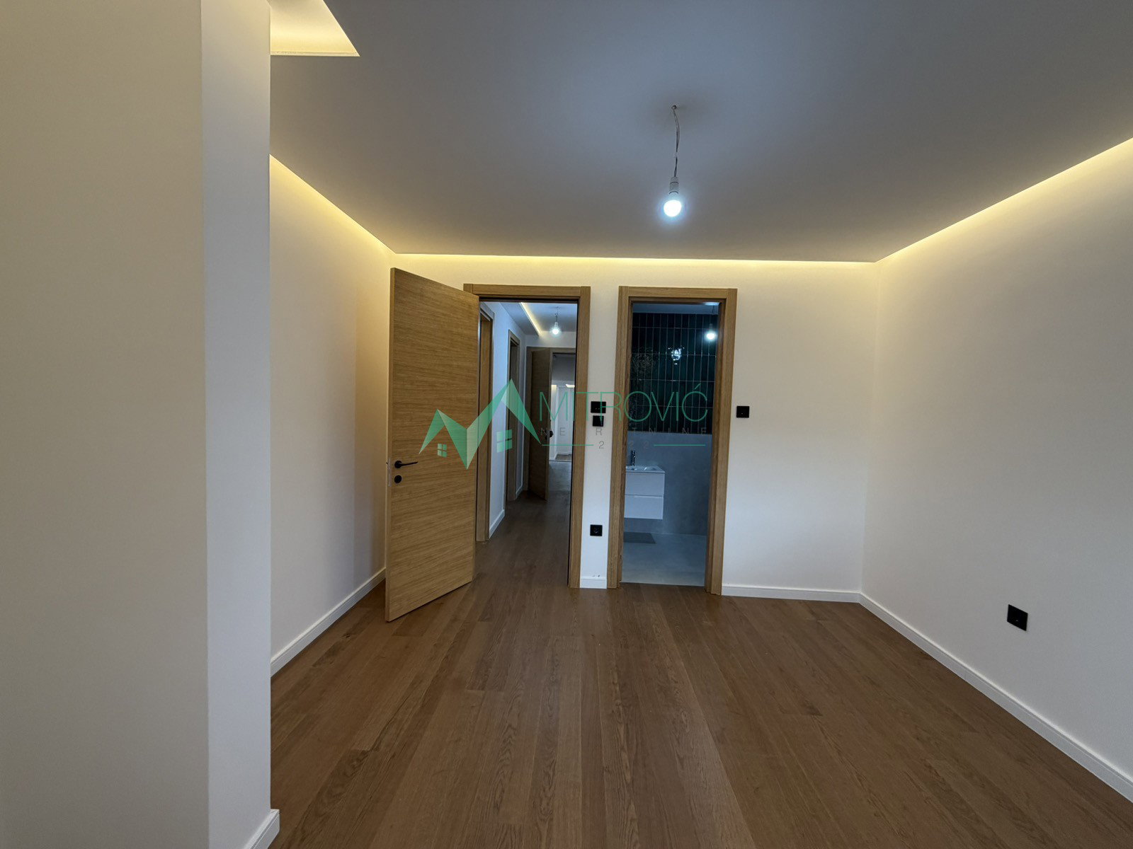 Četvorosoban stan na prodaju, Telep, Novi Sad, 116m², 360.000 €