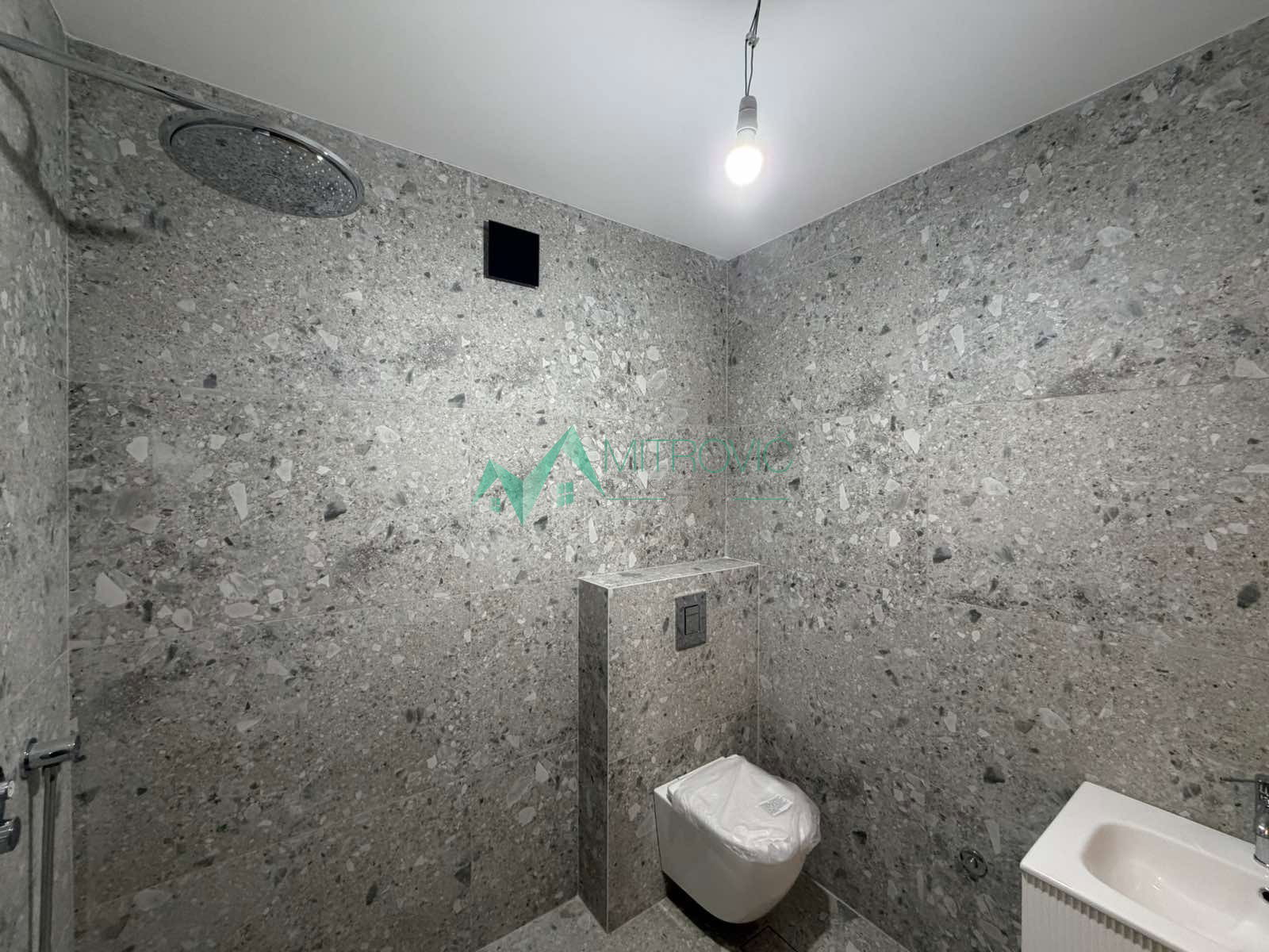 Četvorosoban stan na prodaju, Telep, Novi Sad, 116m², 360.000 €