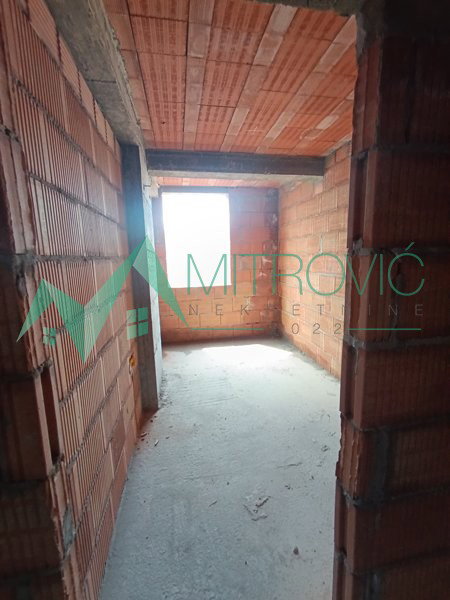 Četvorosoban stan na prodaju, Telep, Novi Sad, 128m², 341.760 €