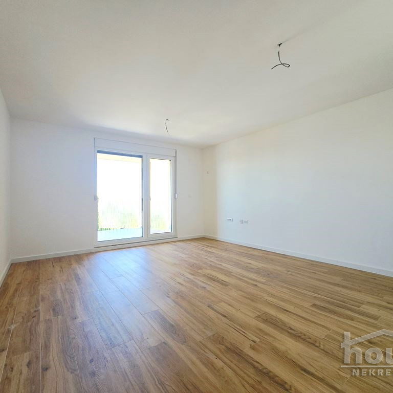 Stan Prodaja Novi Sad  81 m2