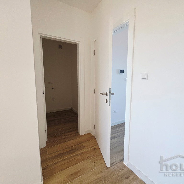 Četvorosoban stan na prodaju, Telep, Novi Sad, 106m², 249.100 €