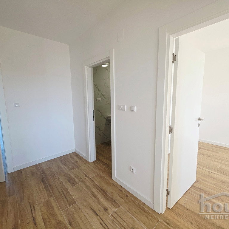 Četvorosoban stan na prodaju, Telep, Novi Sad, 106m², 249.100 €