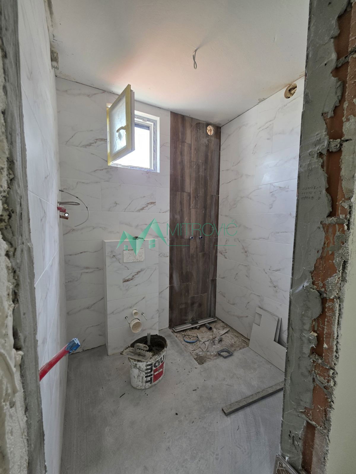 Četvorosoban stan na prodaju, Veternik, Novi Sad, 74m², 144.820 €