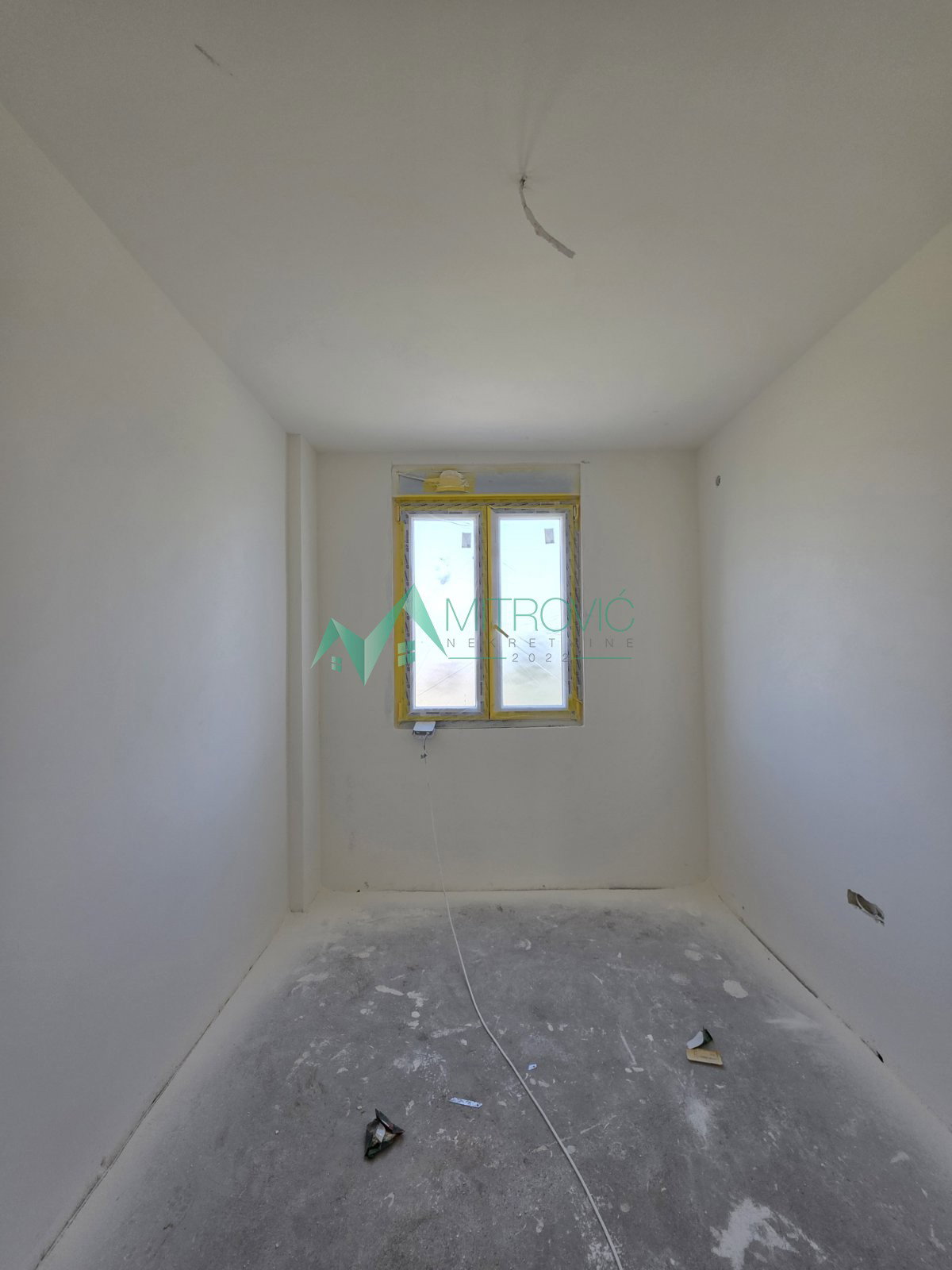 Četvorosoban stan na prodaju, Veternik, Novi Sad, 74m², 144.820 €