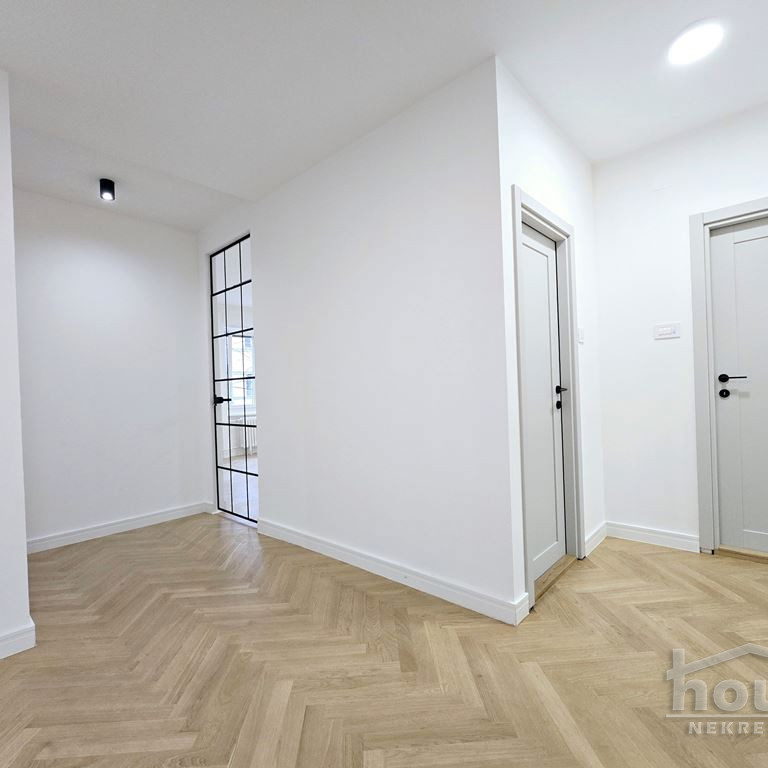 Stan Prodaja Novi Sad  112 m2