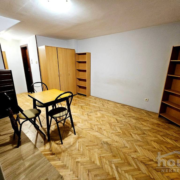 Stan Prodaja Novi Sad  28 m2
