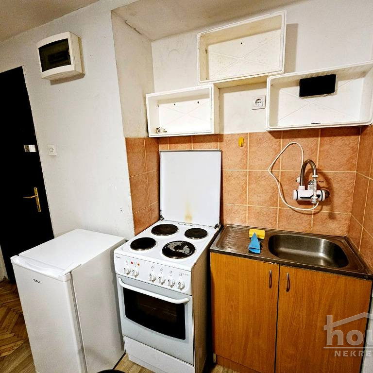 Stan Prodaja Novi Sad  28 m2