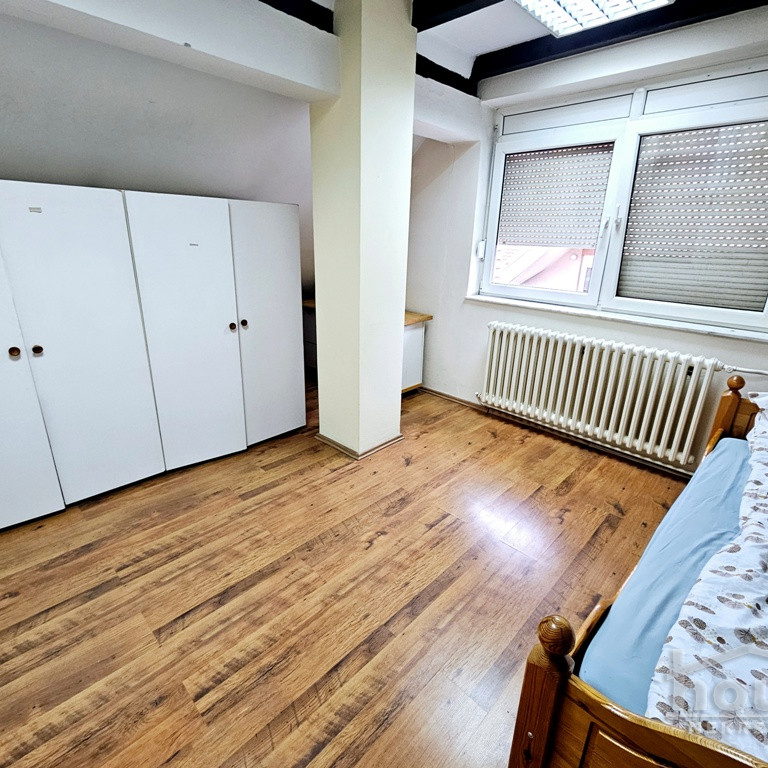 Petosoban stan na prodaju, Centar, Novi Sad, 133m², 4. sprat, 260.000 €
