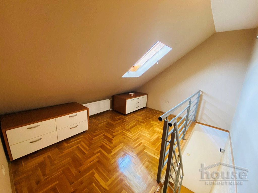 Petosoban stan na prodaju, Centar, Novi Sad, 71m², 180.250 €