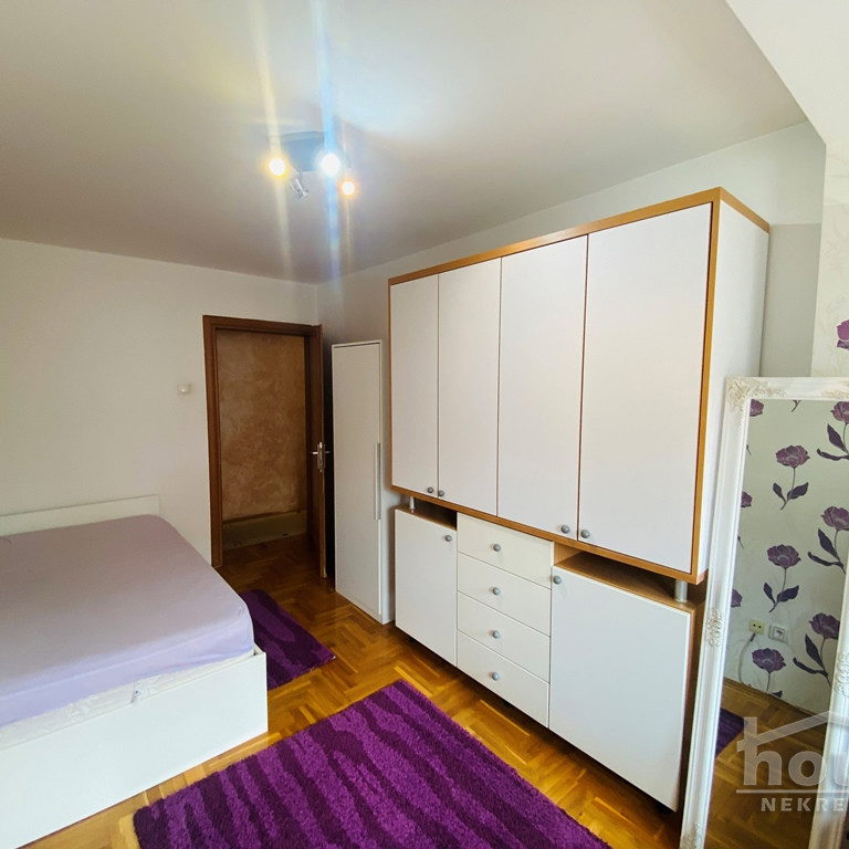 Petosoban stan na prodaju, Centar, Novi Sad, 71m², 180.250 €