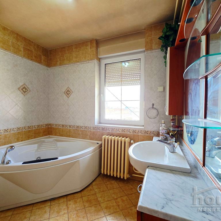Petosoban stan na prodaju, Kej, Novi Sad, 179m², 460.000 €