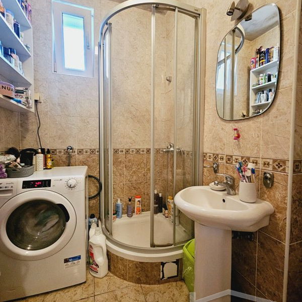 Stan Prodaja Novi Sad  86 m2