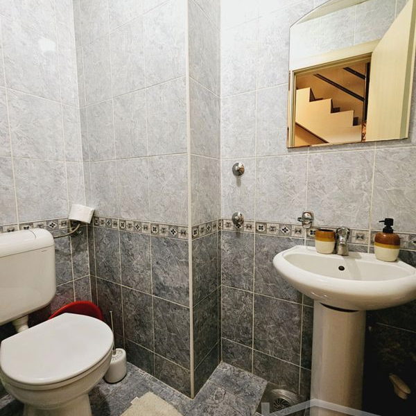 Stan Prodaja Novi Sad  86 m2