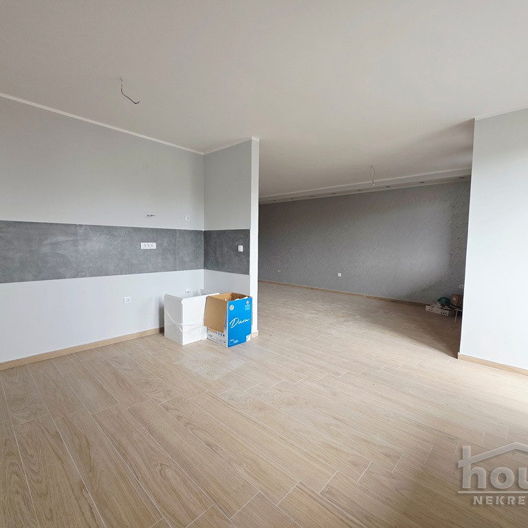 Stan Prodaja Novi Sad  154 m2
