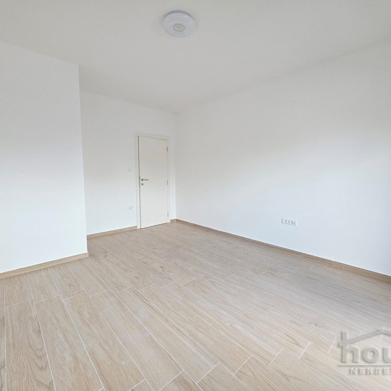 Petosoban stan na prodaju, Bulevar Patrijarha Pavla, Novi Sad, 154m², 2. sprat, 338.800 €