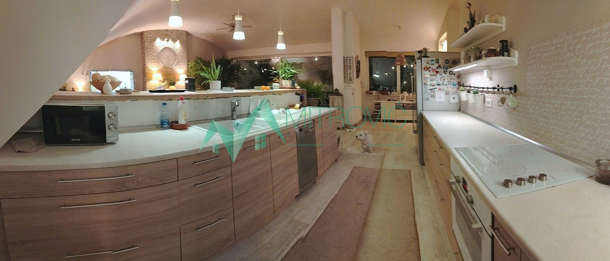 stanovi-5-pe-grbavica-1003490-hfyk2 Petosoban stan na prodaju, Grbavica, Novi Sad, 239m², 813.700 €