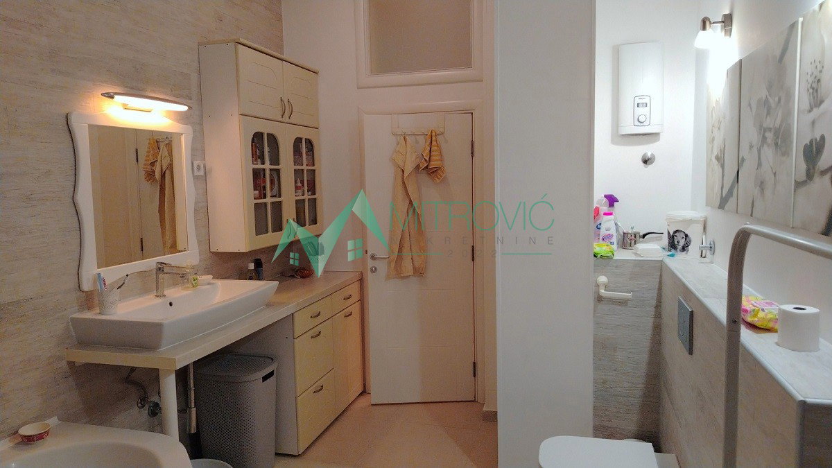 stanovi-5-pe-grbavica-1003490-mk5y8 Petosoban stan na prodaju, Grbavica, Novi Sad, 239m², 813.700 €