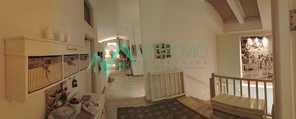 stanovi-5-pe-grbavica-1003490-vs6hk Petosoban stan na prodaju, Grbavica, Novi Sad, 239m², 813.700 €