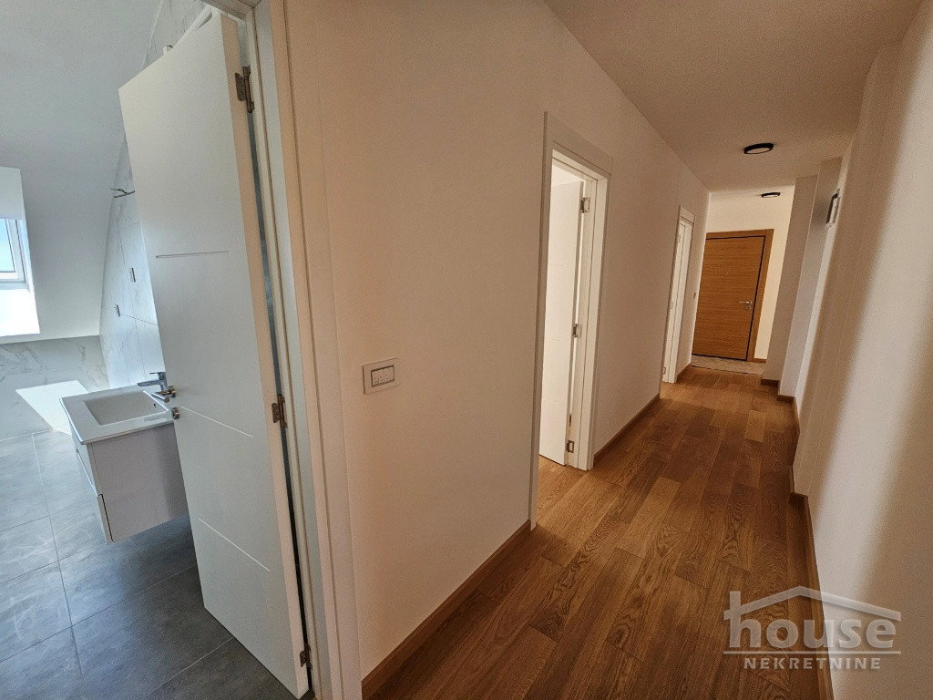 Stan Prodaja Novi Sad  185 m2