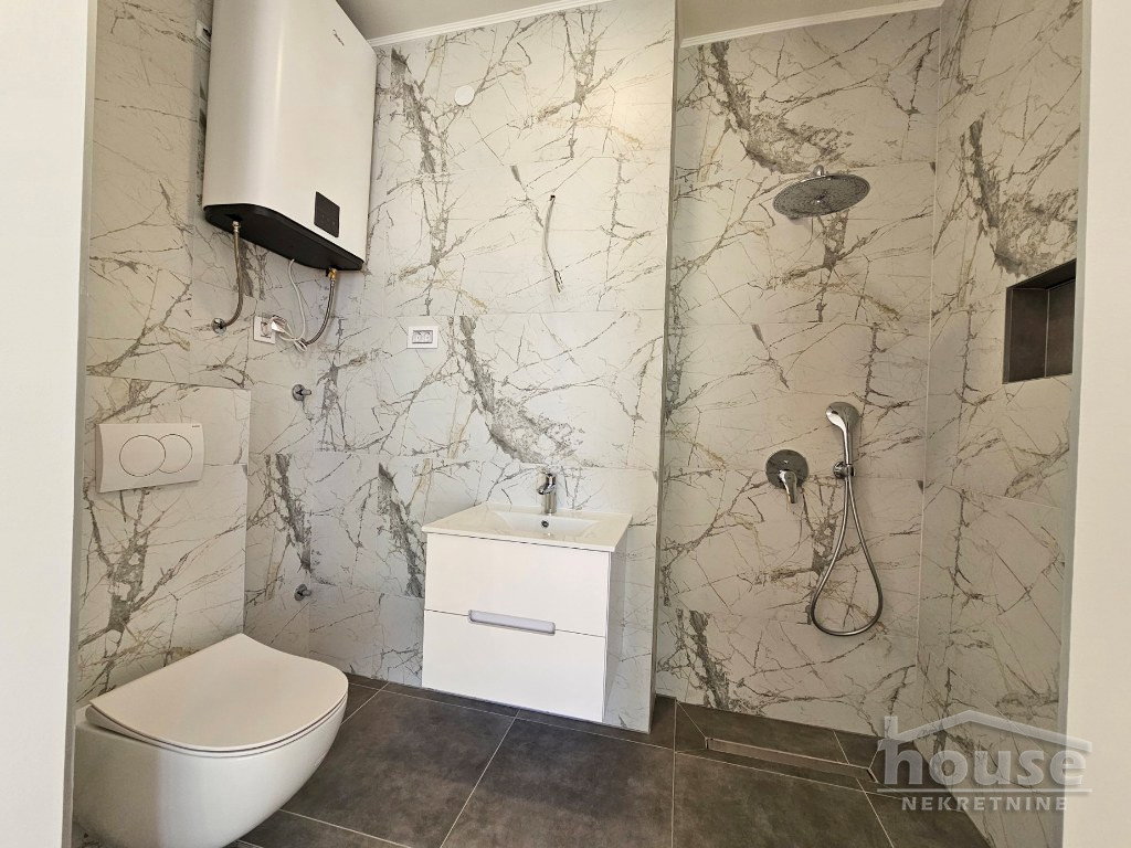Petosoban stan na prodaju, Grbavica, Novi Sad, 185m², 7. sprat, 555.000 €