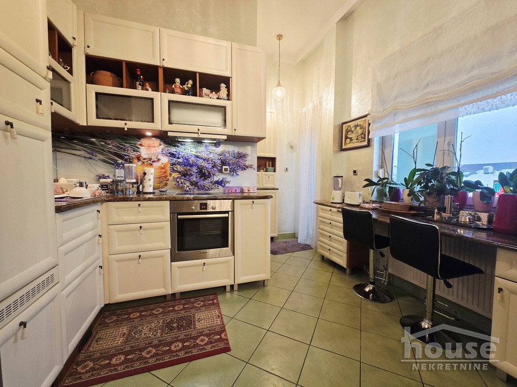 stanovi-5-pe-grbavica-1097899-y3kno Petosoban stan na prodaju, Grbavica, Novi Sad, 359m², 6. sprat, 628.000 €