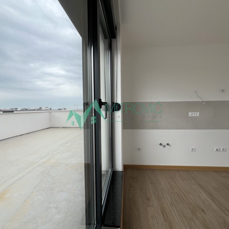 Petosoban stan na prodaju, Sremska Kamenica, Novi Sad, 143m², 356.500 €