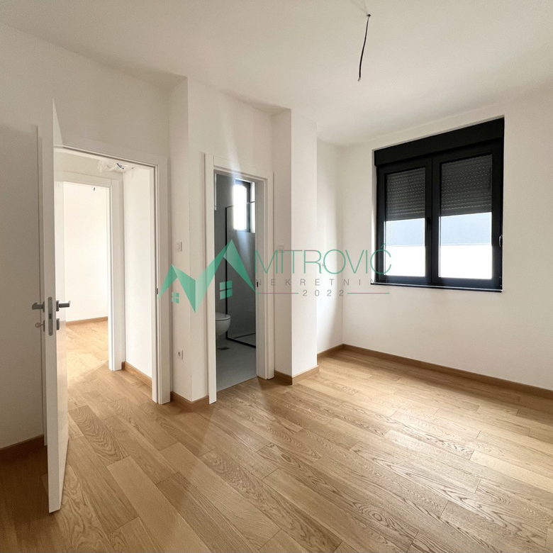 Petosoban stan na prodaju, Sremska Kamenica, Novi Sad, 143m², 356.500 €