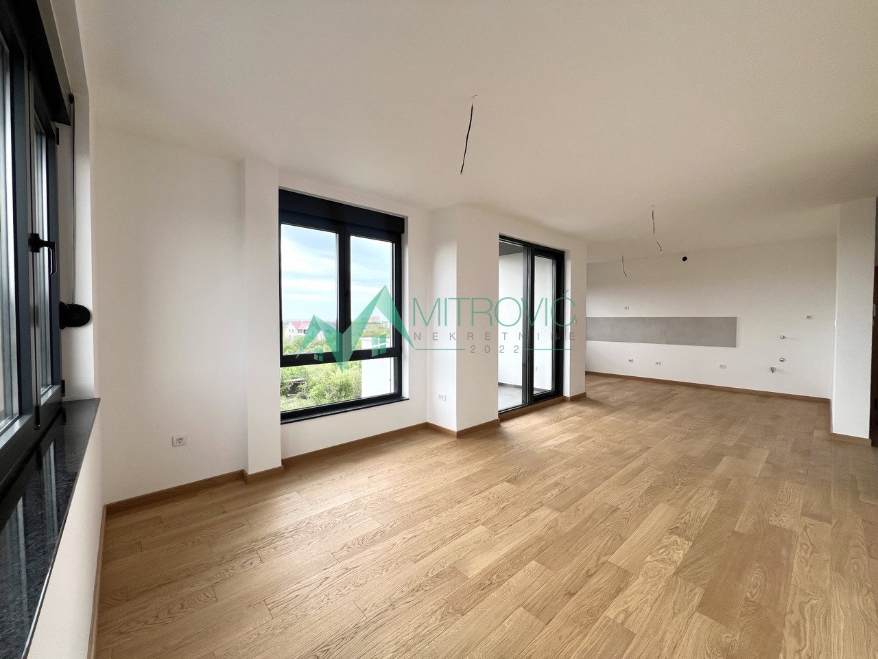 stanovi-5-pe-miSeluk-1003424-w8ybw Petosoban stan na prodaju, Sremska Kamenica, Novi Sad, 143m², 356.500 €