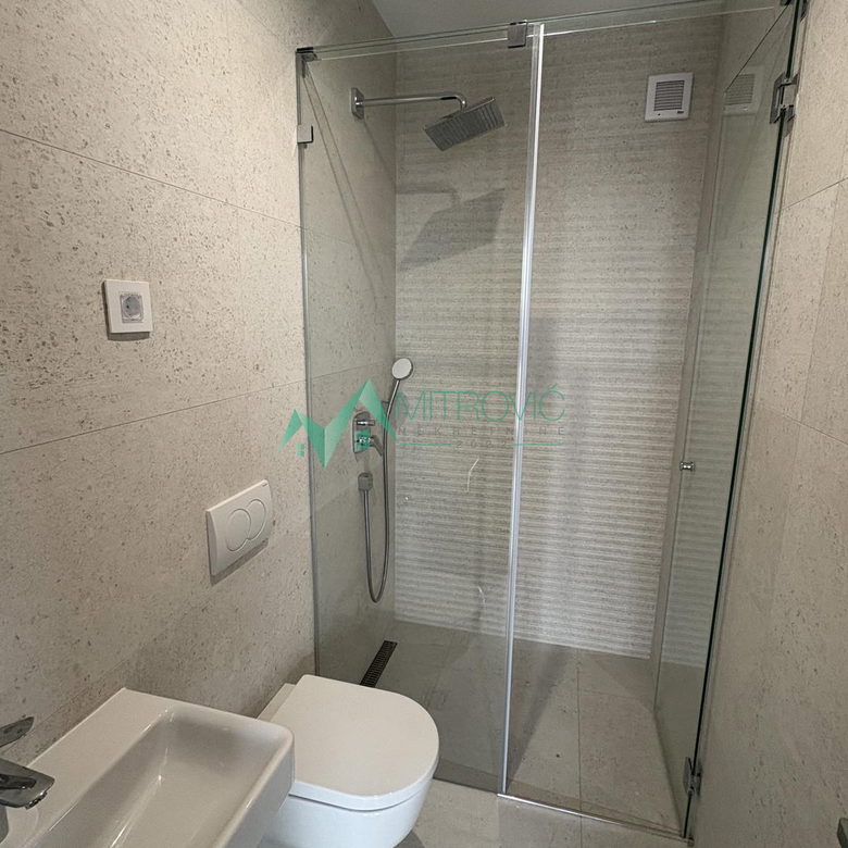 Petosoban stan na prodaju, Podbara, Novi Sad, 121m², 566.500 €