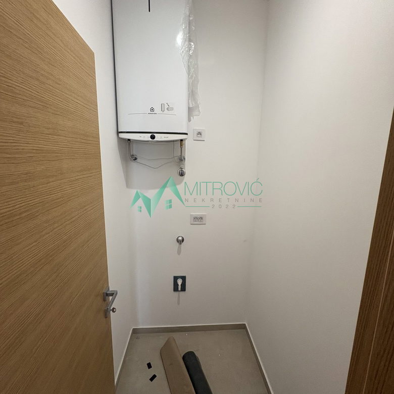 Petosoban stan na prodaju, Podbara, Novi Sad, 121m², 566.500 €