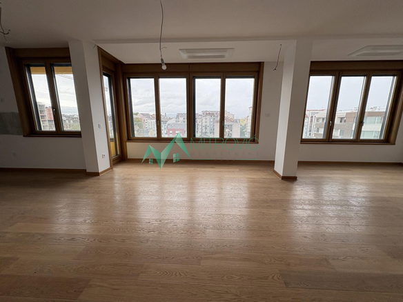 Stan Prodaja Novi Sad  121 m2