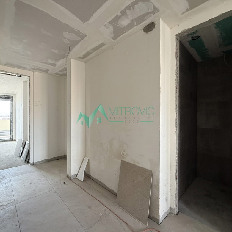Petosoban stan na prodaju, Telep, Novi Sad, 253m², 499.999 €