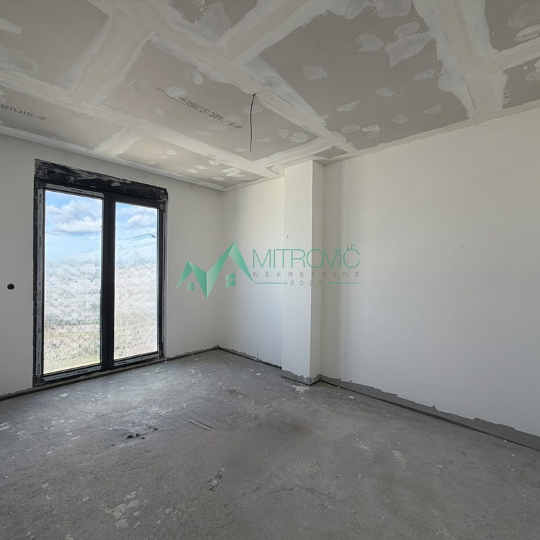 Petosoban stan na prodaju, Telep, Novi Sad, 253m², 499.999 €