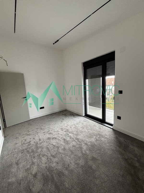 Petosoban stan na prodaju, Telep, Novi Sad, 183m², 481.200 €