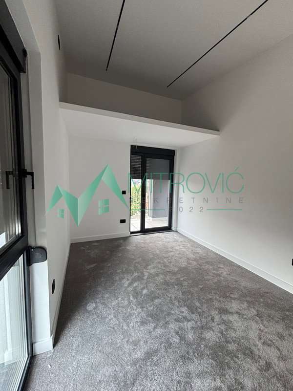Petosoban stan na prodaju, Telep, Novi Sad, 183m², 481.200 €