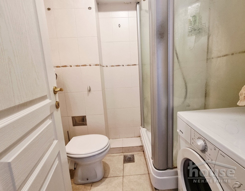 Garsonjera na prodaju, Bulevar Oslobođenja, Novi Sad, 29m², 5. sprat, 85.000 €