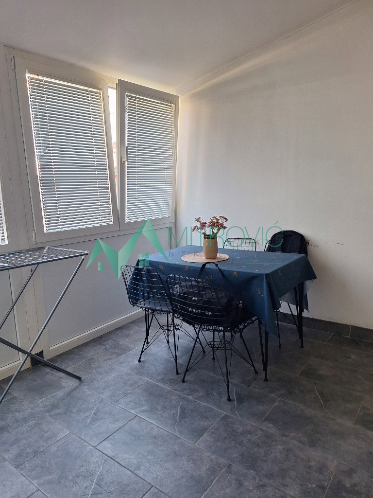 stanovi-5-pr-detelinara-nova-1004377-ezgds Garsonjera na prodaju, Nova Detelinara, Novi Sad, 42m², 88.000 €