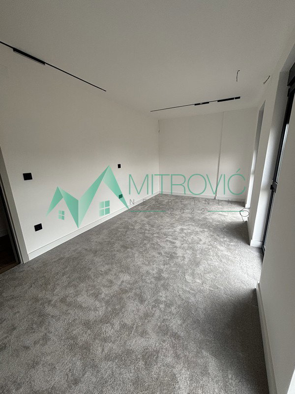 stanovi-5-pr-telep-1004220-fwju3 Petosoban stan na prodaju, Telep, Novi Sad, 159m², 475.860 €