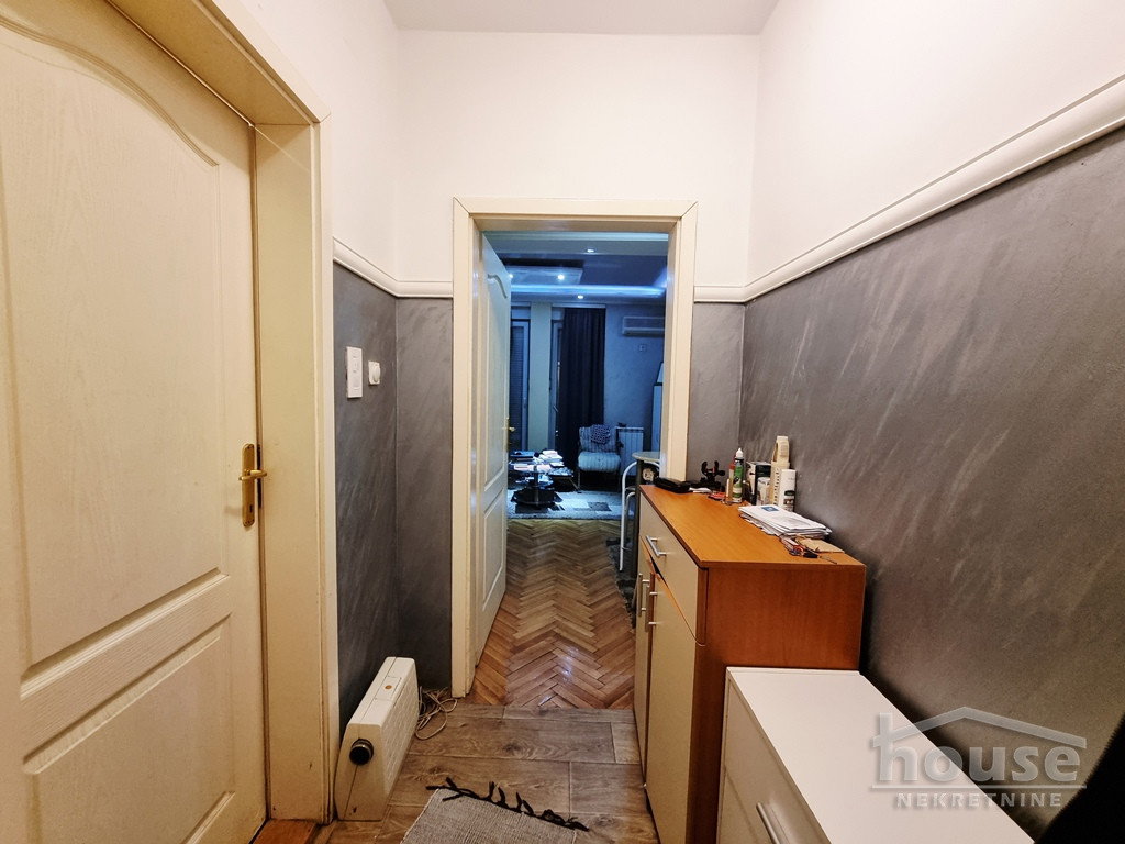 Stan Prodaja Novi Sad  24 m2